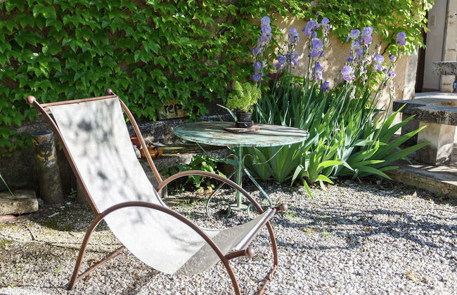 Charming Cottage in Oppede Amidst Vineyards - Foto 42