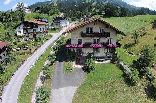 Photo 34 - Huge Holiday Home in Hopfgarten im Brixental near Ski Lift