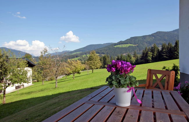 Charming Holiday Home in Huttau With Barbecue - Foto 15