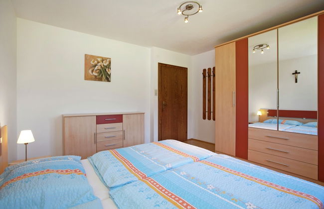 Charming Holiday Home in Huttau With Barbecue - Foto 8