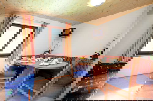 Photo 14 - Charming Holiday Home in Huttau With Barbecue