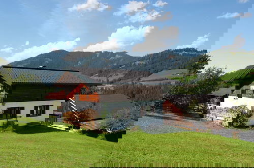 Photo 19 - Charming Holiday Home in Huttau With Barbecue