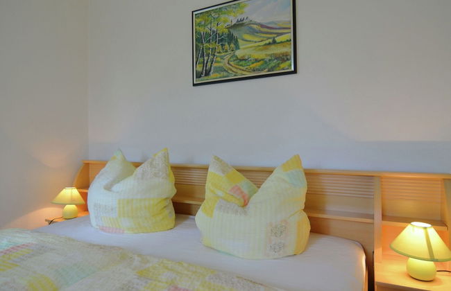 Holiday Homes for two People, With a Swimming Pool, in the Ore Mountains - Foto 5