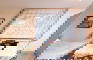Photo 3 - Apartment With Swimming Pool in Pockau