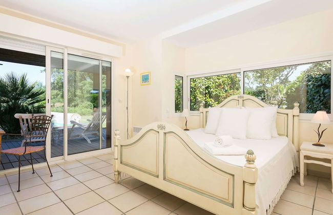 Villa With a Private Pool by Atlantic Ocean - Foto 2
