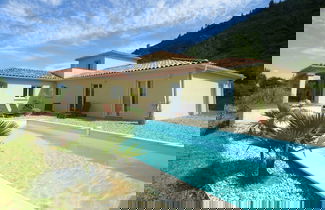 Foto 1 - Mesmerising Villa in Les Vans With Private Pool