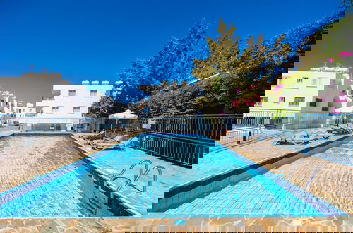 Foto 4 - GE Harbour Apartments 2