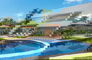 Foto 1 - Casa luxo 4 Suites-Cond C Piscina-SH062