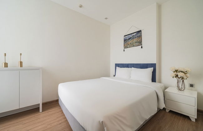 Vinhomes Green Bay Luxury Apartment - Photo 6