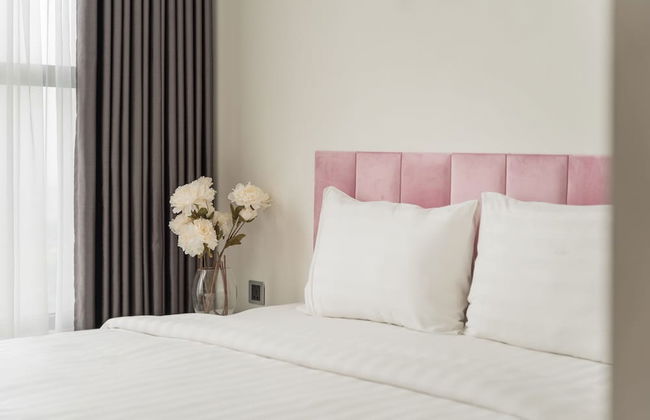 Vinhomes Green Bay Luxury Apartment - Photo 4