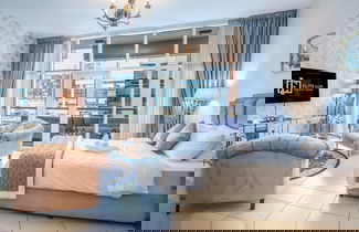 Foto 1 - Elite LUX Holiday Homes - Bay Square Luxury Studio in Business Bay Dubai
