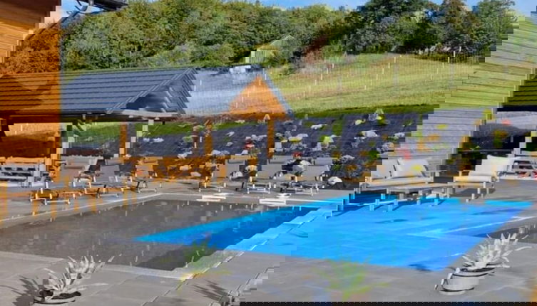 Foto 1 - Holiday Home With Pool for 6 People
