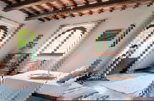 Foto 15 - Beautiful Villa in San Giovanni del Pantano With Pool