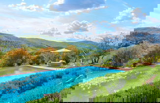 Photo 1 - Beautiful Villa in San Giovanni del Pantano With Pool