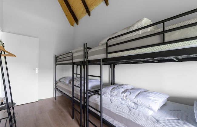 Comfortable Holiday Home in Voorst in a Tranquil Location - Foto 15