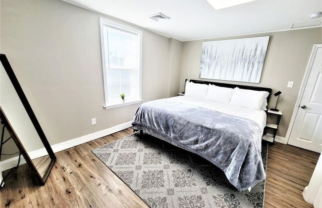 The Loft at Park Place - 3rd Floor Walk up King and Queen Beds Fast Wifi and Free Coffee - Foto 4
