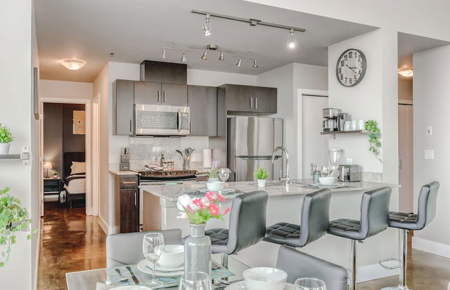 Luxury Condo Steps From Stampede Park - Foto 1