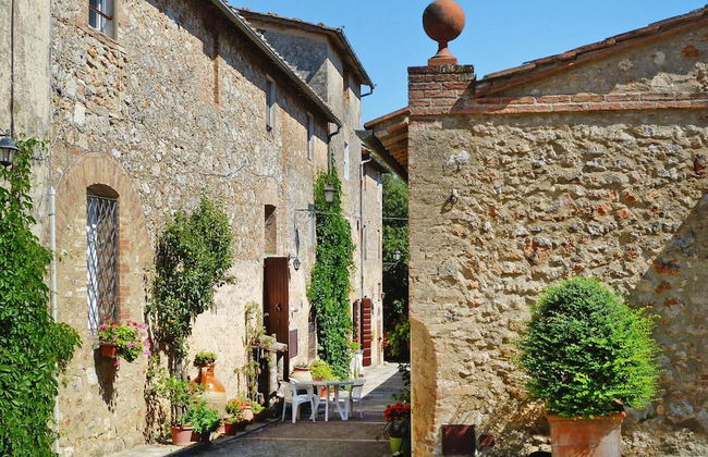 Charming House in Tuscany With Pool & Views - Foto 22