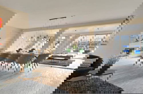 Foto 6 - Spectacular Holiday-villa With Lounge-area and bar