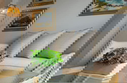 Foto 5 - Cozy Corner Apartment
