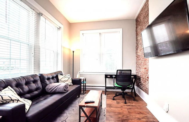 Park Place- Cozy Modern Space Fully Updated Fast Wifi Good Coffee and Easy Parking - Foto 2