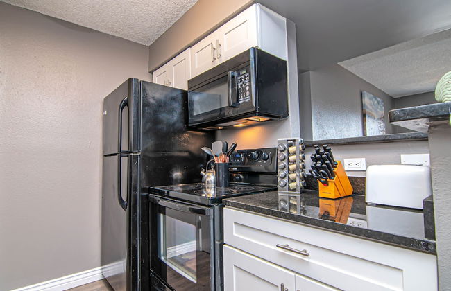 Midland Condo With Pool - Foto 7
