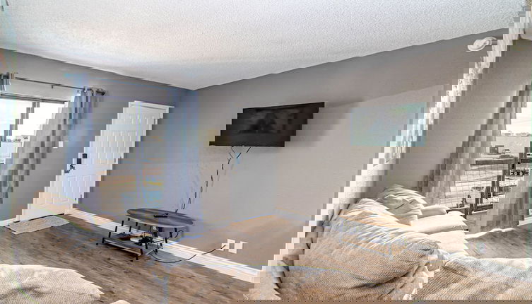 Foto 1 - Midland Condo With Pool