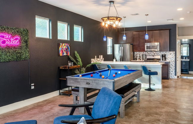 Upstay - East Austin Home w Yard Games Fire Pit - Foto 6