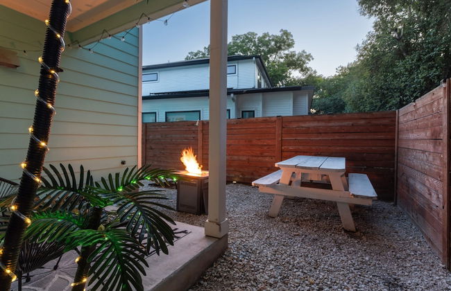 Upstay - East Austin Home w Yard Games Fire Pit - Foto 30