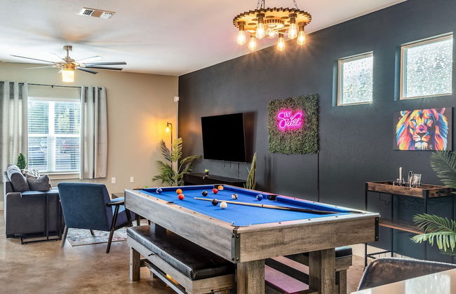 Upstay - East Austin Home w Yard Games Fire Pit - Foto 4