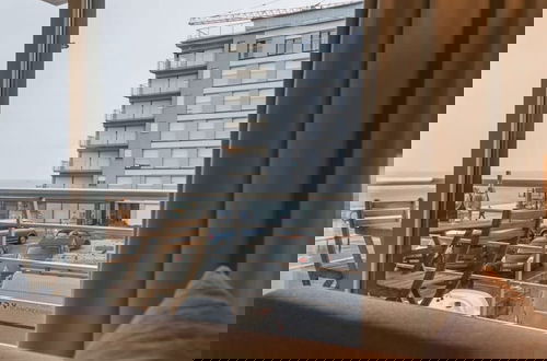Foto 5 - Stunning Apartment With Side Sea View in Koksijde