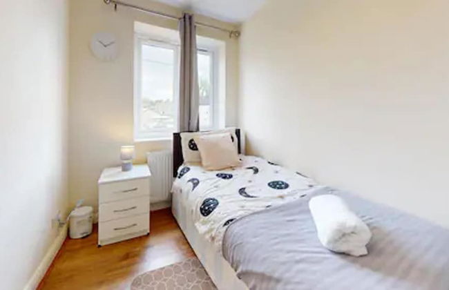 Beautiful 2-bed Apartment in Stanford-le-hope - Foto 5