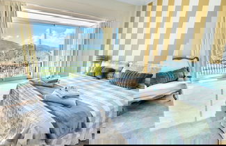 Foto 2 - Stunning Golf Villa With Pool and Stunning Views