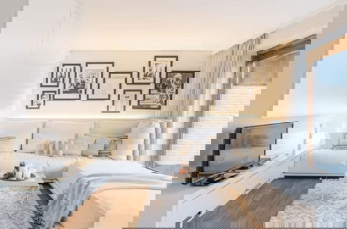 Foto 1 - Modern Apartment With Terraces and Parking
