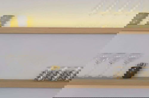Foto 27 - Stunning Modern Apartment With Large Terrace
