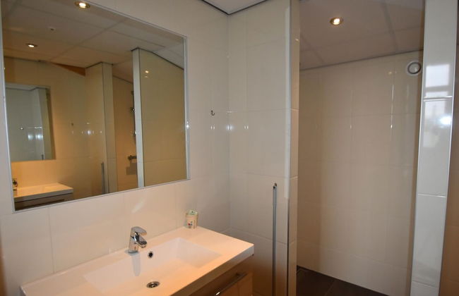 Holiday Home for Group With Sauna and Pool - Foto 14