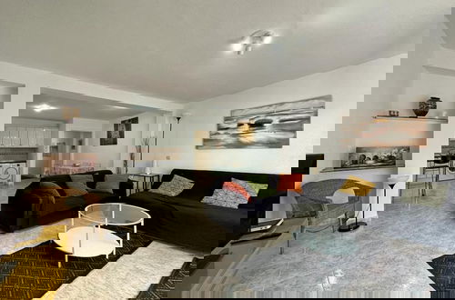 Photo 21 - Charming 3-bed Apartment in Fuengirola