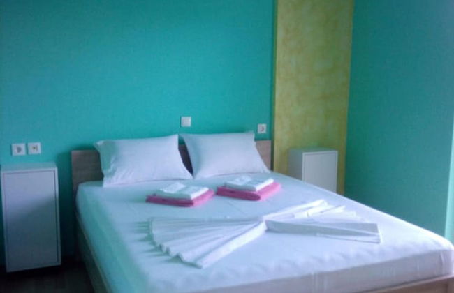 Vibrant Apartment in Rafina With Garden - Foto 5