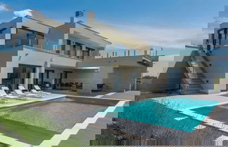 Foto 1 - Wonderful Villa With Swimming Pool and Wellness