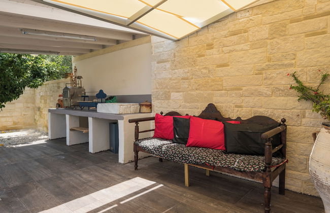 Garden Villa - Photo 32
