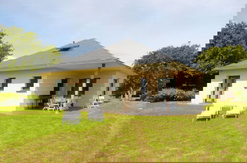 Foto 1 - Bungalow in Douarnenez Near Sandy Beach