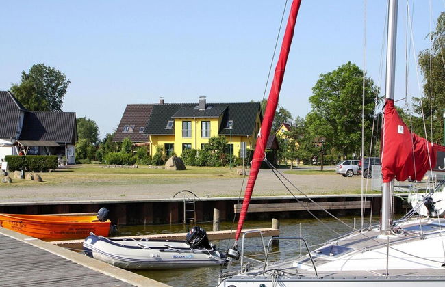 Doppelhaushaelfte am Hafen von Neuendorf - Foto 15