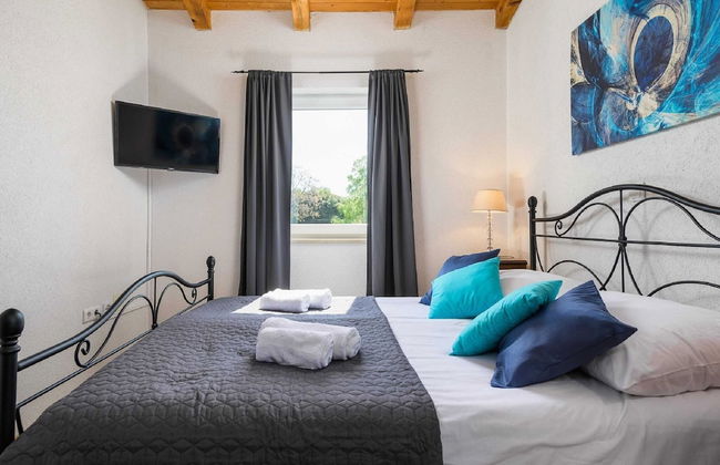 Charming Holiday Home With Pool and sea View - Foto 4