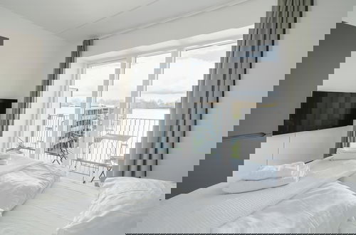 Foto 5 - Beautiful Studio w Balcony