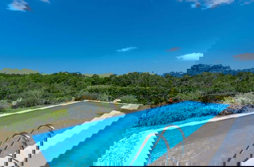 Foto 16 - Modern Villa With Pool, Covered Terrace and sea View