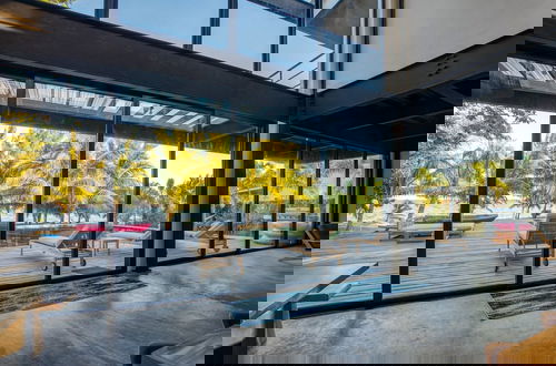 Photo 3 - Balam Beach Villa - Modern 4bed Oceanfront w Pool