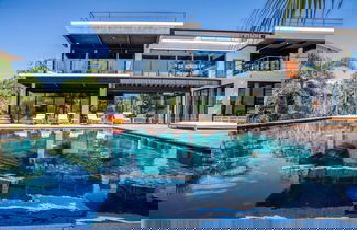 Photo 2 - Balam Beach Villa - Modern 4bed Oceanfront w Pool
