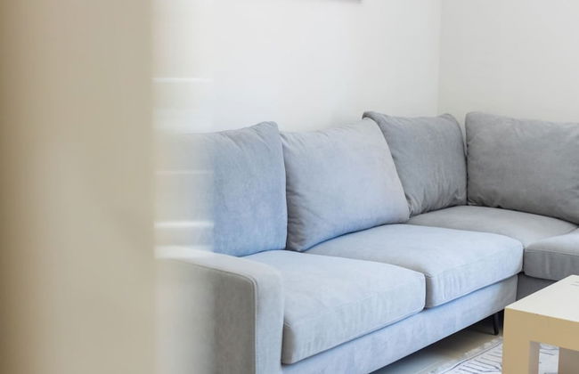 The Coastal Apartment - Photo 12