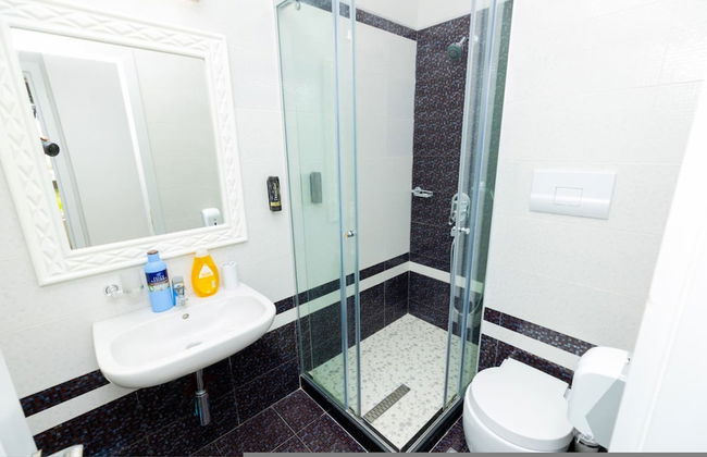 The Coastal Apartment - Photo 23