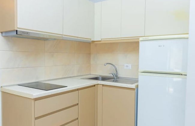 The Coastal Apartment - Photo 16